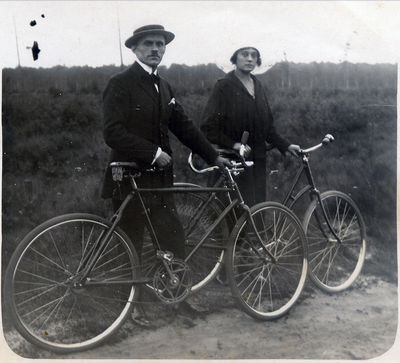 Na rowerach-1-small.jpg