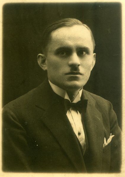 Plik:001 dziadek portret small-1.jpg