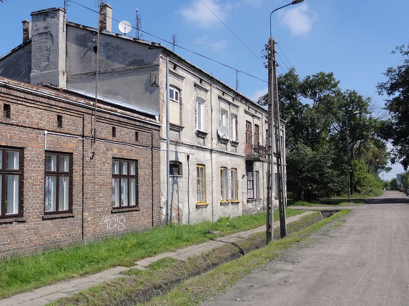 Plik:Dom Zyr -1small.jpg