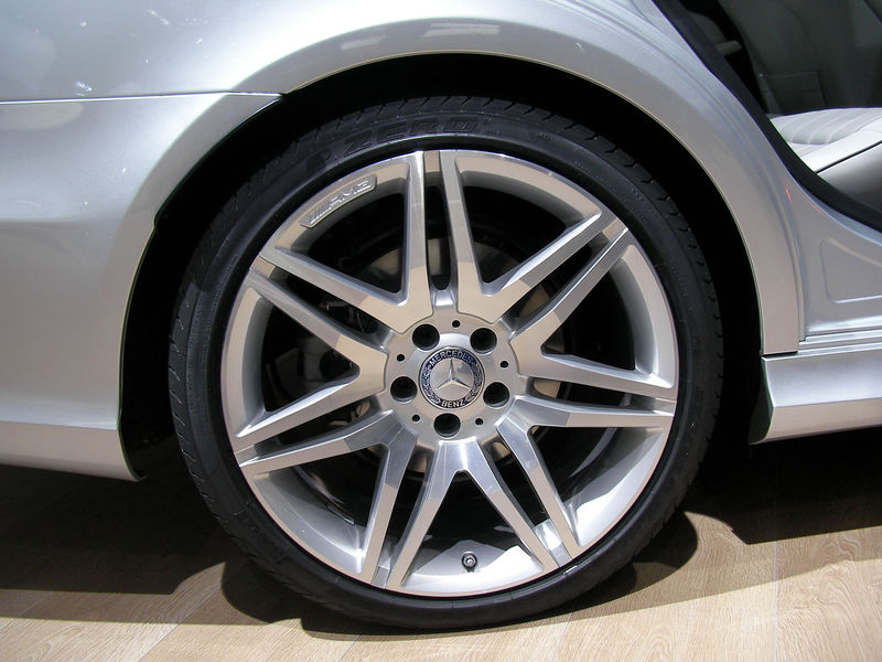 Plik:Merc E 400 -0462.jpg