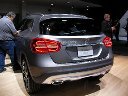 Merc GLA250 -0506.jpg