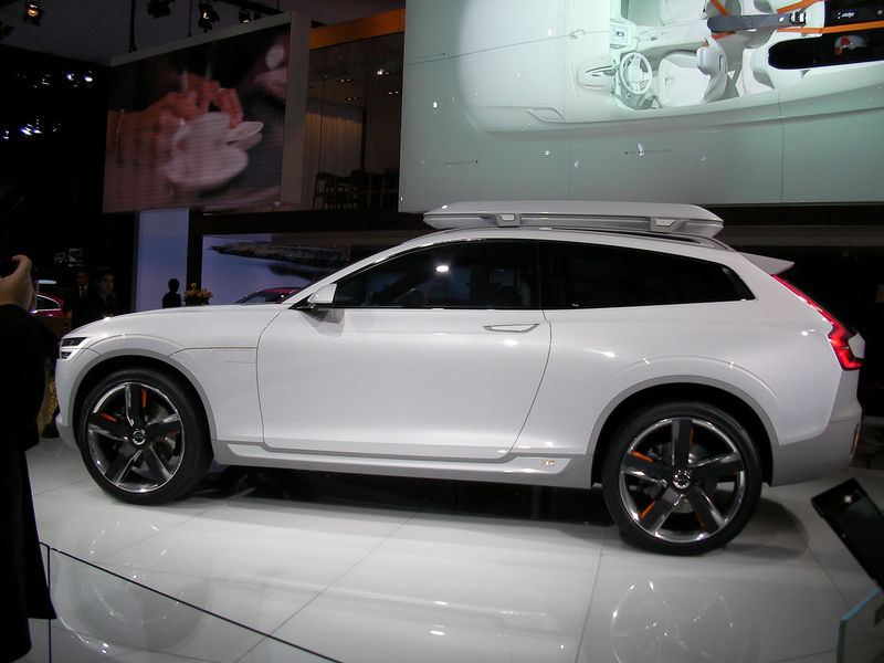 Plik:Volvo XC coupe Concept -0566.jpg