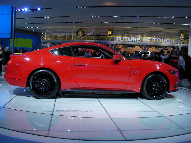 Plik:Ford Mustang 2014 -0579.jpg