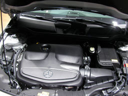 Merc CLA250 -0446.jpg
